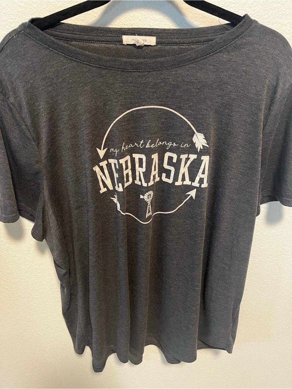 Maurices ‘My heart belongs in Nebraska’ Charcoal Gray Graphic Top